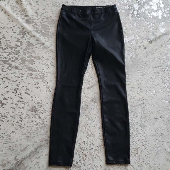 Blank NYC Vegan Pull On Leggings Black Sz27 - Picture 4 of 11